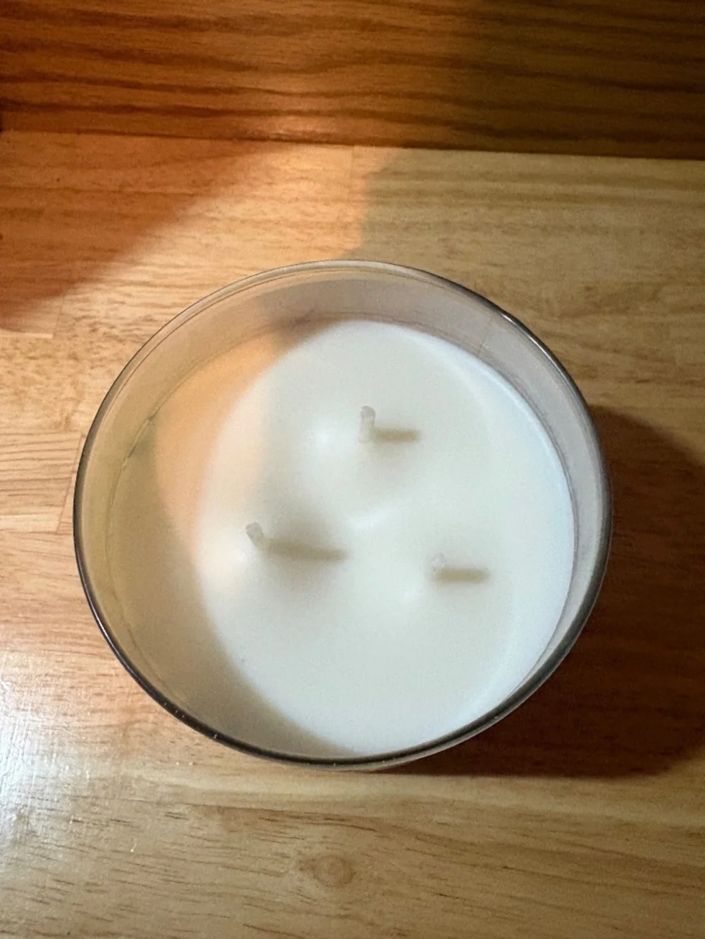 Bath and body Works coconut piña colada three wick candle